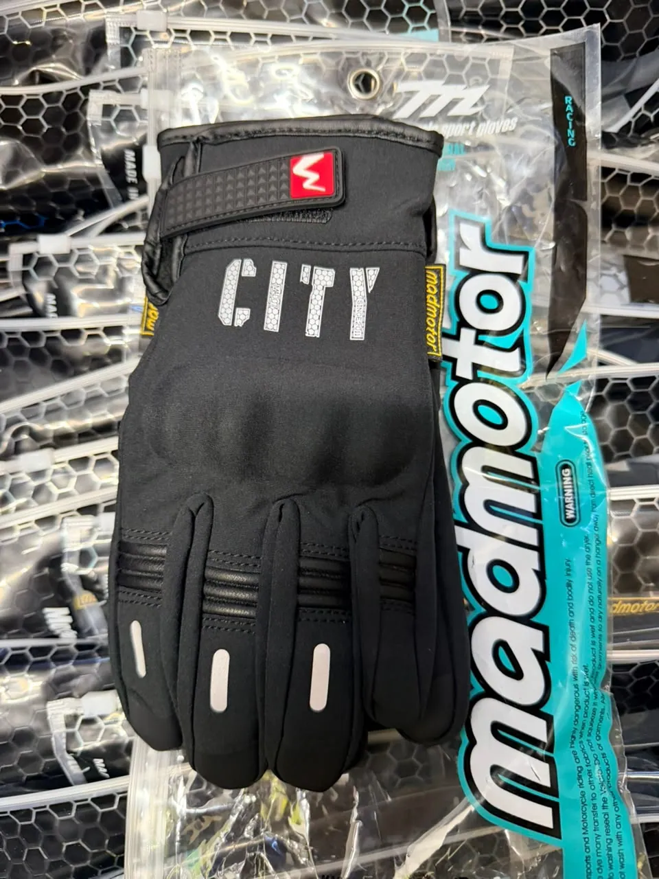Guantes City — foto 1 de 1