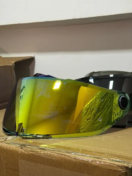 Visor Verde Tornasol